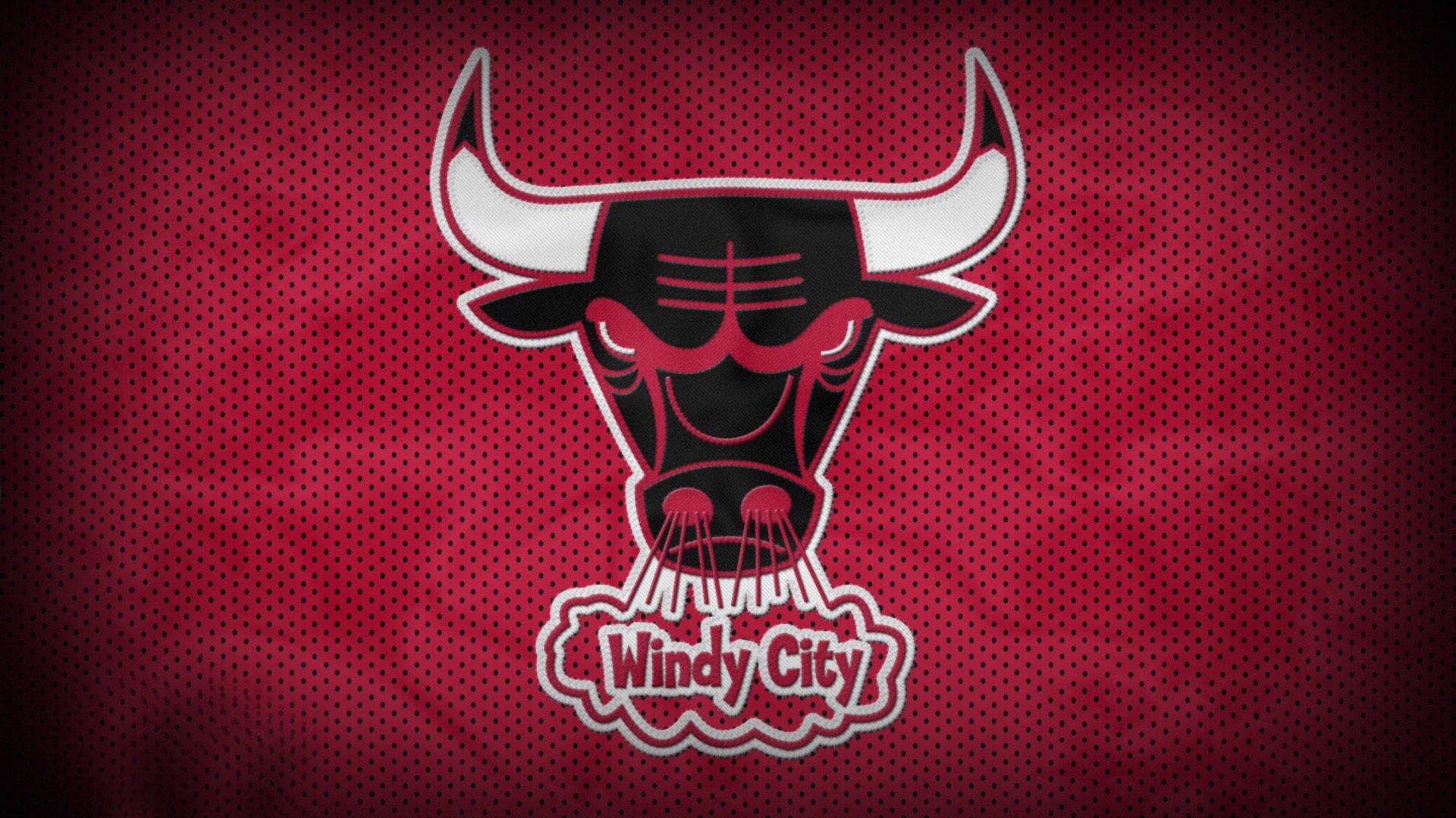 整活儿冠军诞生！内维尔与卡拉格趣味足球赛引爆社交媒体，慈善盛宴重塑体育精神