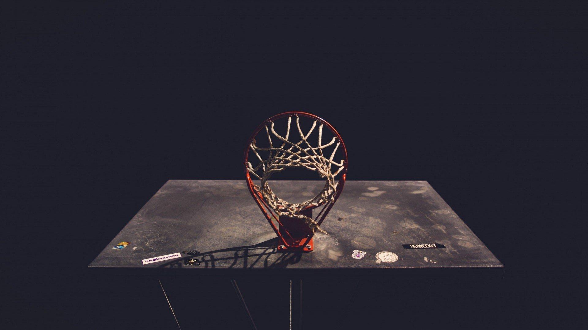 荣耀时刻,基德、纳什、希尔领衔2018届篮球名人堂,传奇生涯铸就不朽丰碑