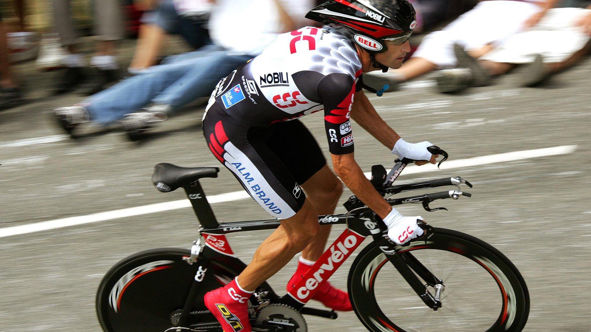 艾顿经纪人发声，未获太阳顶薪令人失望 卓越中锋价值遭低估